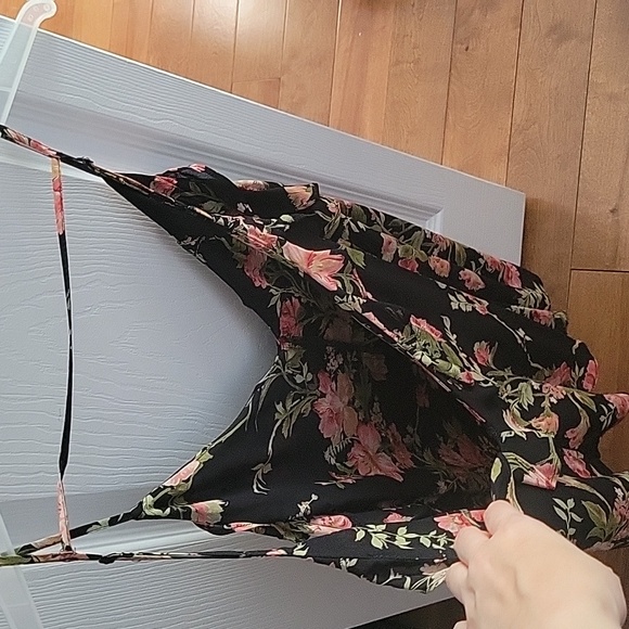 Reformation Top - Picture 3 of 5